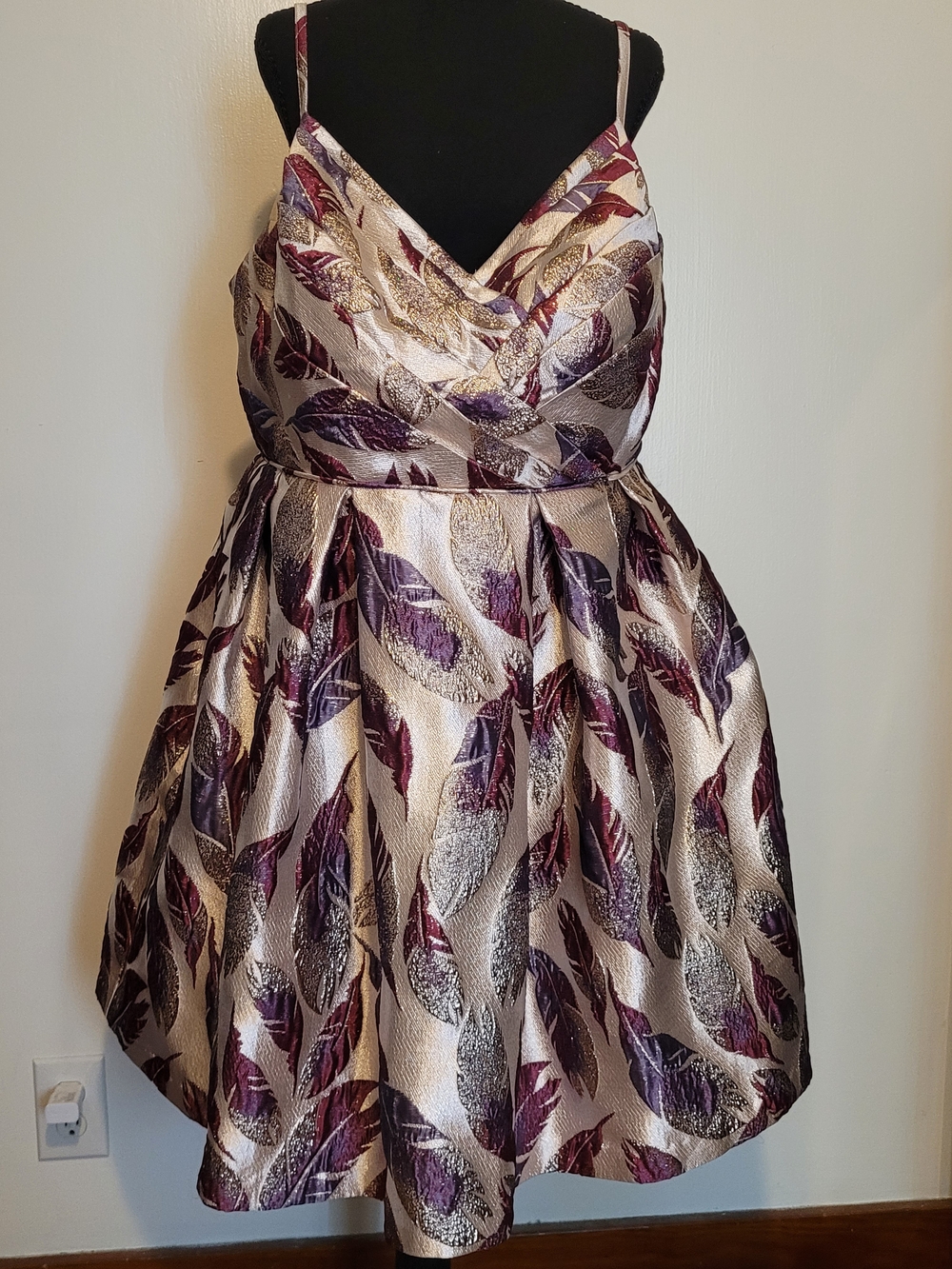 Vintage Y2K Morgan & Co. Size 14W Metallic Leaf Jacquard Fit-and-Flare Dress